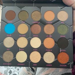 Barbarella eyeshadow palette!